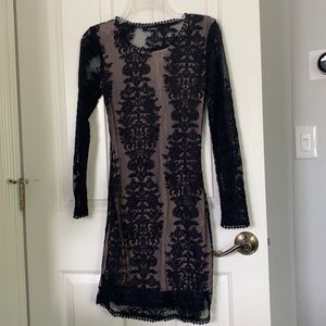 Olivaceous lace dress